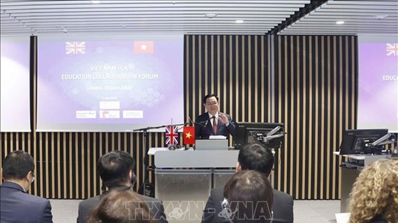 Legislature backs Vietnam-UK education cooperation: top legislator