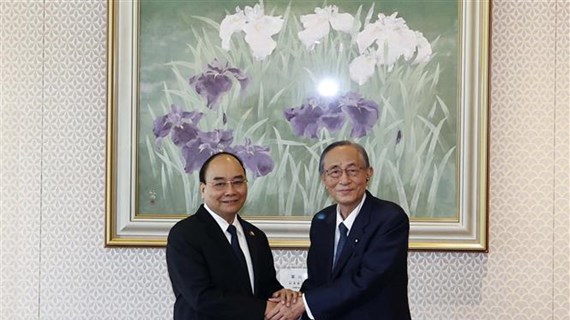 President meets with Speaker of Japanese House of Representatives