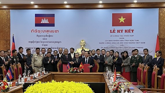 Vietnamese, Cambodian localities deepen cooperation