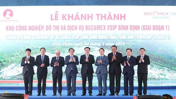 NA Chairman attends Binh Dinh industrial park, township opening 