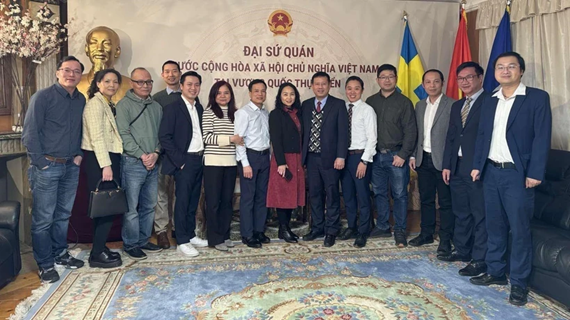 Vietnamese scientists in Sweden wish to further contribute to homeland