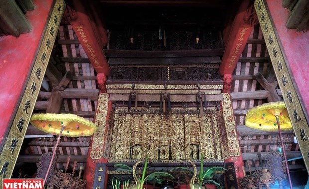 Woodcarving masterpiece of old communal house in northern Vietnam hinh anh 1
