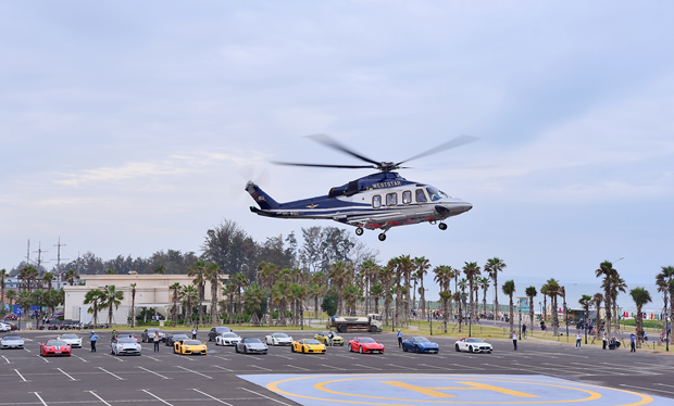 NovaWorld Phan Thiet impresses visitors with helicopter tour of project hinh anh 2