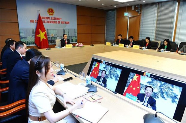 Vietnam, China agree on measures to further promote parliamentary ties hinh anh 1