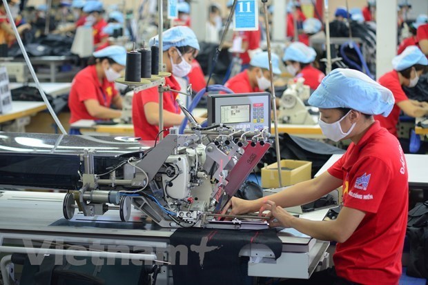 ADB upgrades Vietnam’s growth forecast this year to 7.5% hinh anh 1