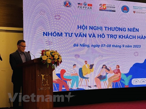 Community groups hold important role in HIV fight in Vietnam hinh anh 2