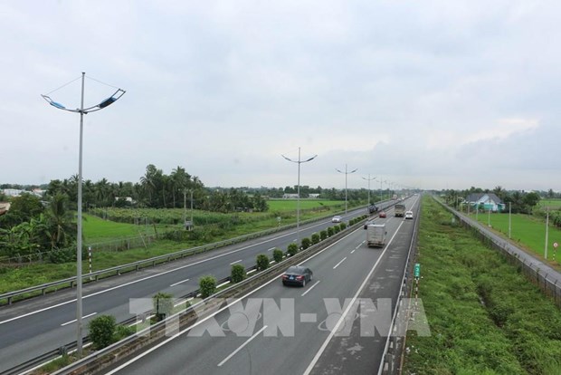 Long An gathers resources to develop transport infrastructure hinh anh 2