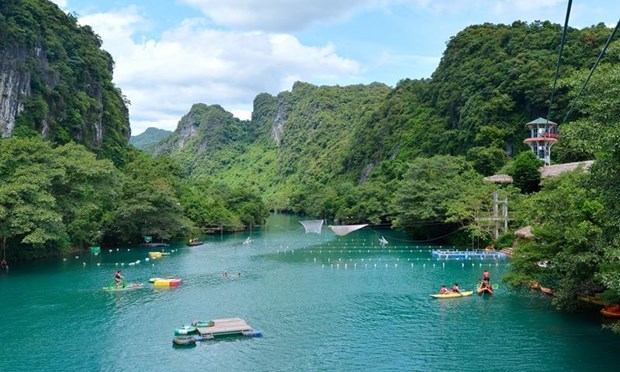 Phong Nha - Ke Bang National Park targets 3 million tourists by 2030 hinh anh 2