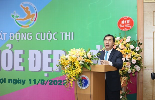 Vietnamese people face increasing health risks in society hinh anh 1