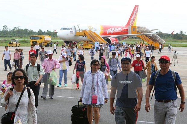 Vietnam-Thailand transport ties to flourish hinh anh 1