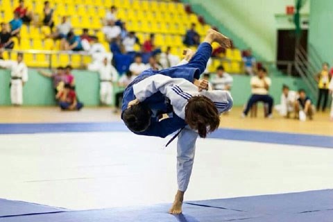 Junior Judo tourney kicks off in Soc Trang hinh anh 1