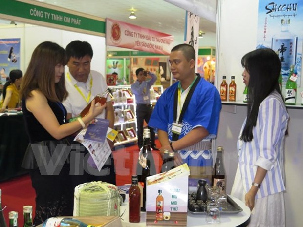 Int’l food, beverage expo opens in HCM City hinh anh 1