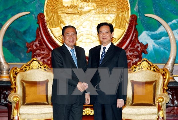 Vietnam, Laos vow to treasure bilateral ties hinh anh 1