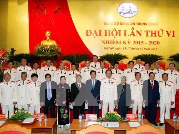 People’s Public Security Force devotes to national successes: PM hinh anh 1