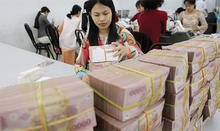 VAMC buys 92 trillion VND worth of bad debts hinh anh 1
