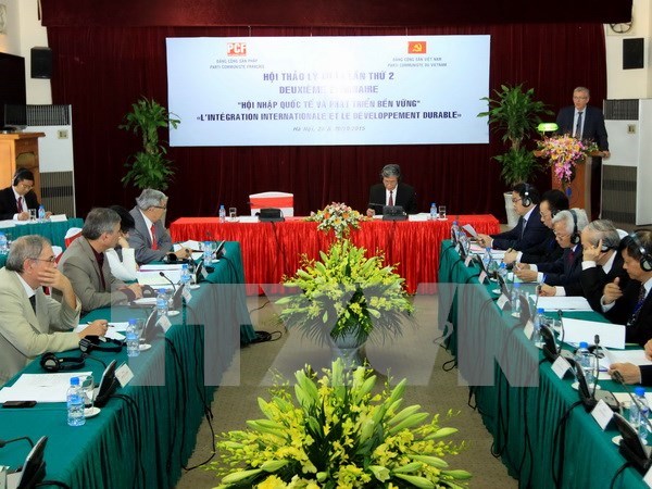 Vietnamese, French communist parties hold theoretical workshop hinh anh 1