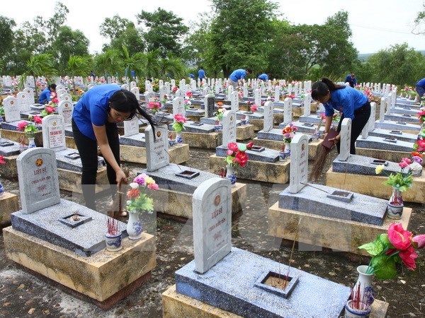 Argentine experts help identify martyrs hinh anh 1