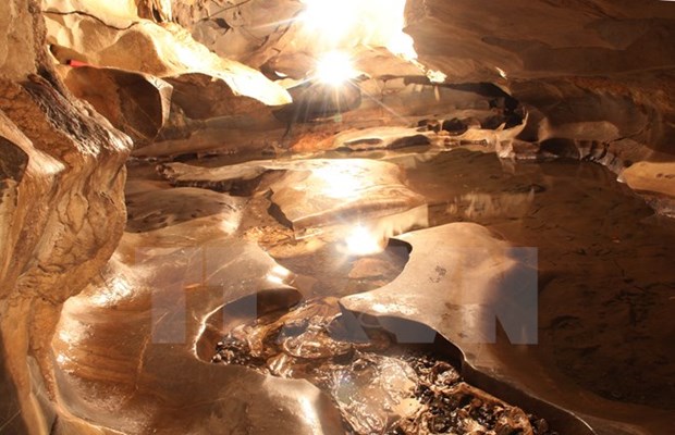 Doi Cave in Cao Bang province becomes National Relic Site hinh anh 1