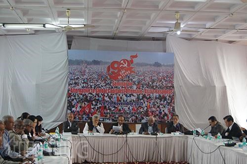 Vietnam attends int’l communist parties’ event in India hinh anh 1