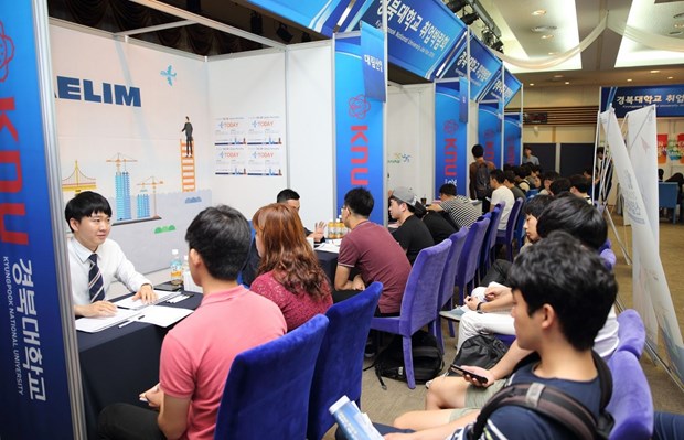 RoK enterprises hold recruitment day in HCM City hinh anh 1