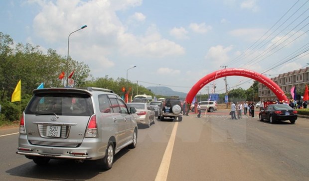 Improved infrastructure boosts economic growth in Central Highland hinh anh 1