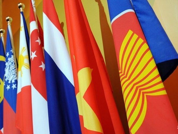ASEAN enters 2016 as a Community hinh anh 1