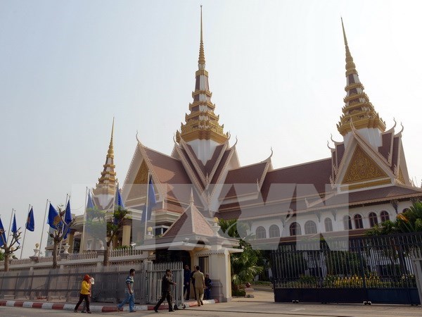 Cambodia cancels ban on party leaders from holding dual nationality hinh anh 1