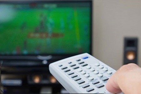 Poor households to get set-top TV boxes hinh anh 1