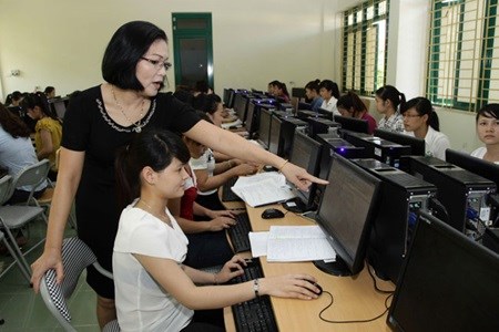 Finland helps Vietnam with IT training hinh anh 1