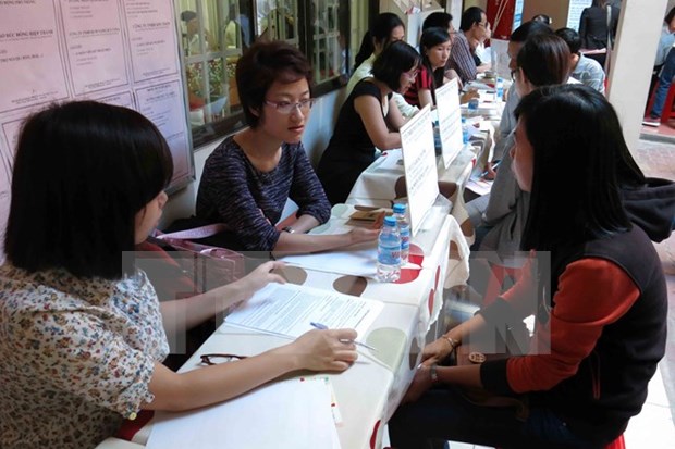 HCM City seeks 19,000 workers after Tet holiday hinh anh 1