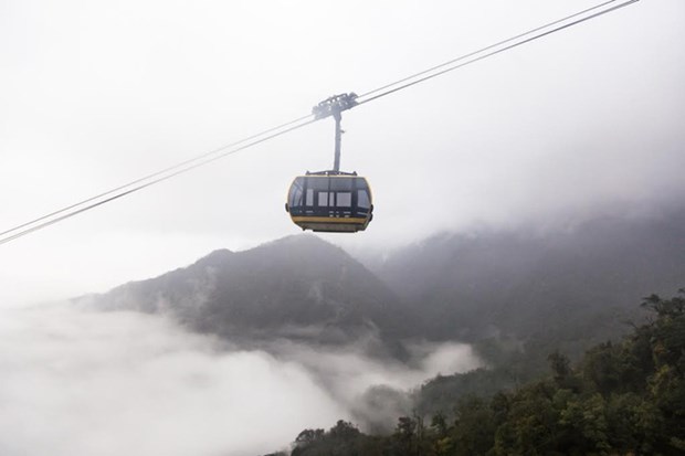 World’s longest cable car system unveiled in Lao Cai hinh anh 1