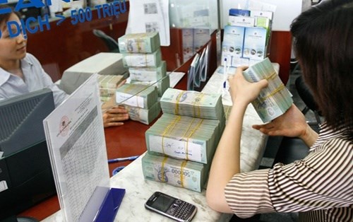 VND deposit interest rates expected to rise 1 pct in 2016 hinh anh 1