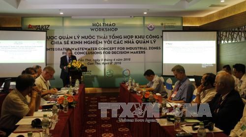 Mekong Delta seeks effective waste water treatment hinh anh 1