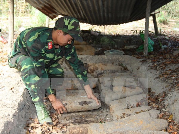 Hai Phong: bombs found in residential area hinh anh 1