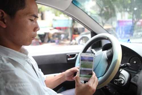 Uber and GrabTaxi to be recognised hinh anh 1