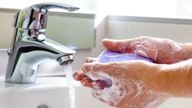 Health Ministry launches hand-washing communications campaign hinh anh 1