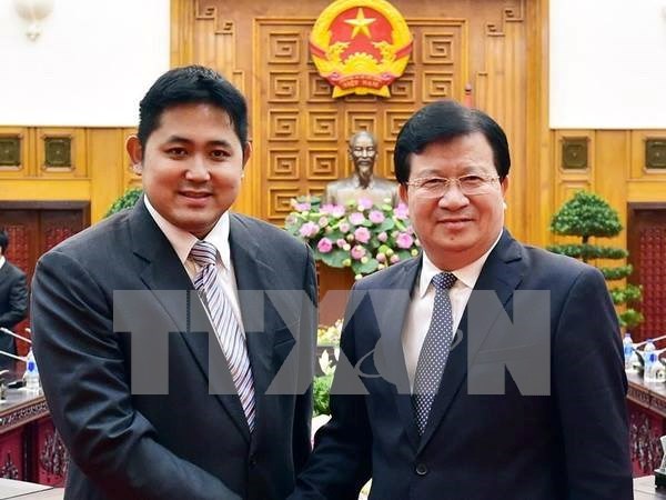 Vietnam pledges equal treatment to overseas investors: Deputy PM hinh anh 1