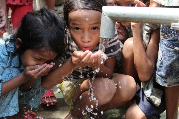 Cambodia ends water distribution to drought hit areas hinh anh 1