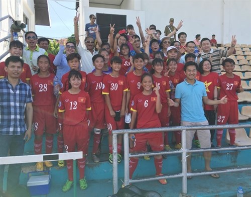 Vietnam win bronze at U14 football event hinh anh 1