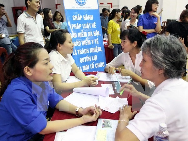 Vietnam focuses on expanding social insurance coverage hinh anh 1
