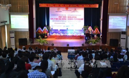 School psychology discussed at Da Nang conference hinh anh 1