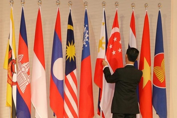 28th& 29th ASEAN Summits to pass over 40 documents hinh anh 1