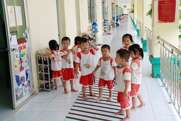 IP, EPZ kindergartens to open longer hinh anh 1