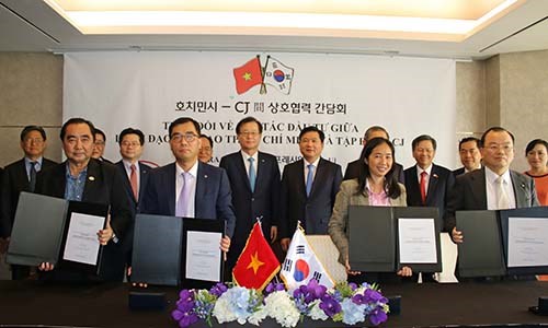 RoK group expands food business in Vietnam hinh anh 1