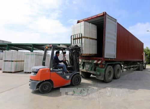 Long An posts 7.8 percent growth in export value hinh anh 1