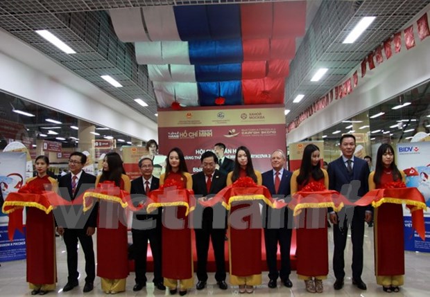 Ho Chi Minh City promotes trade in Russia hinh anh 1