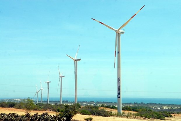 Phu Lac wind power plant switches on hinh anh 1