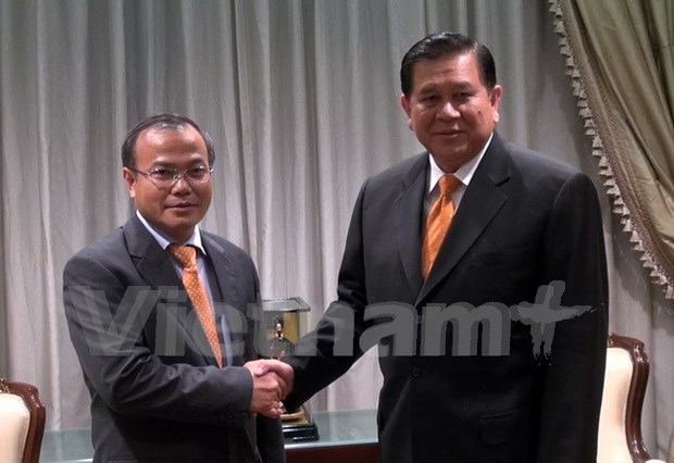 Vietnam, Thailand step up labour cooperation hinh anh 1