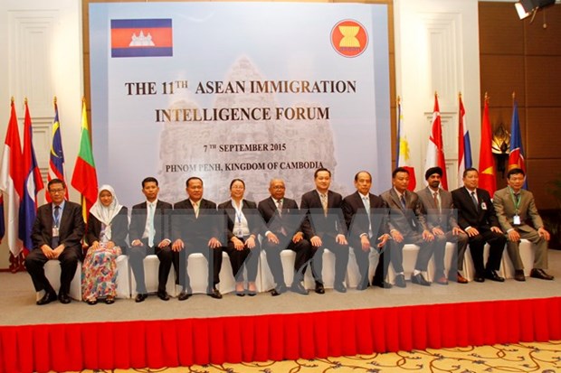 ASEAN senior immigration officials discuss cooperation in Cambodia hinh anh 1