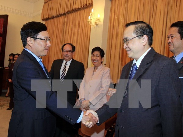 Vietnamese, Philippine officials pleased with bilateral cooperation hinh anh 1